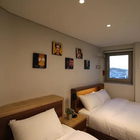 Nabi Hostel Seoul Exterior photo
